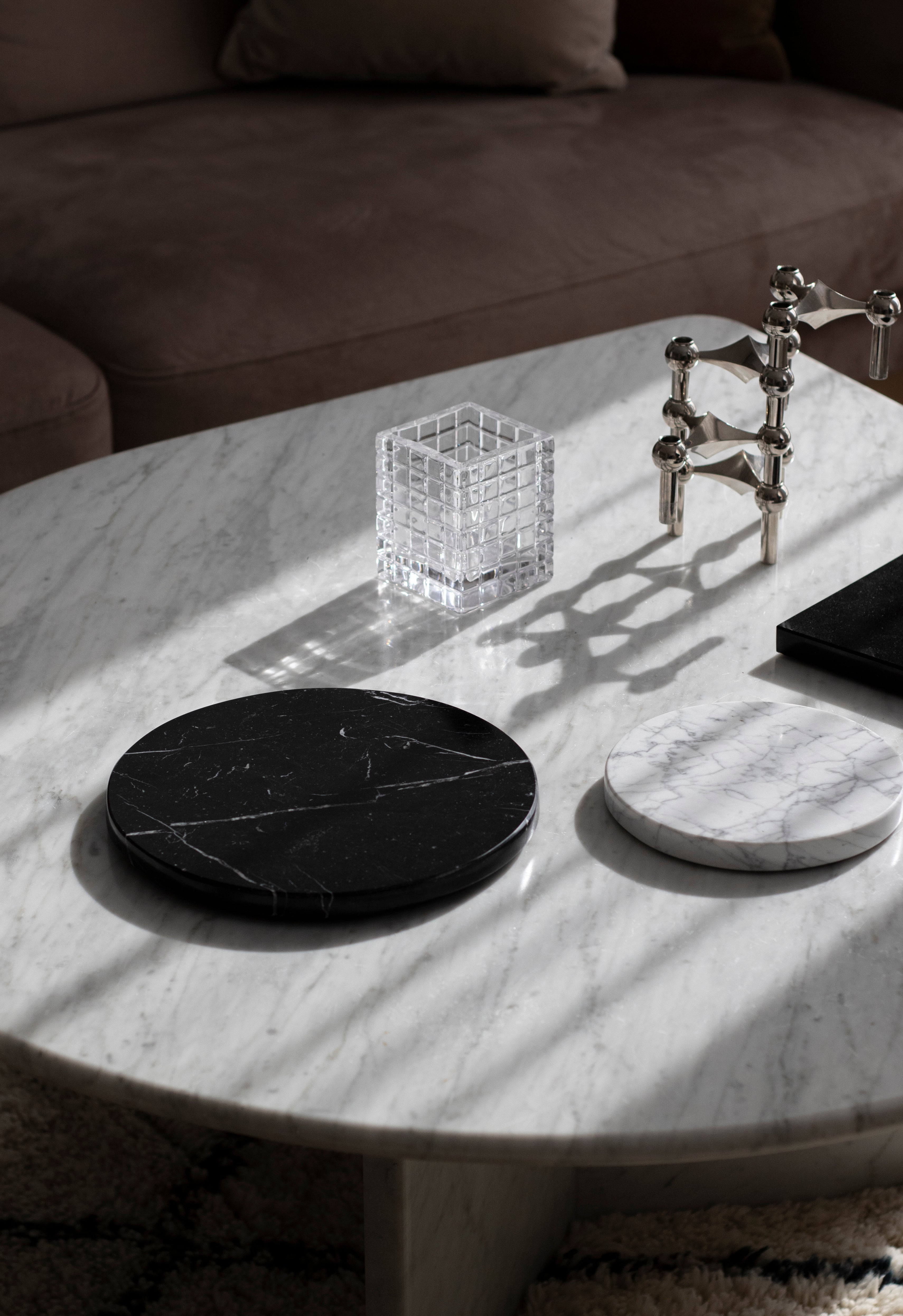 White marble tray