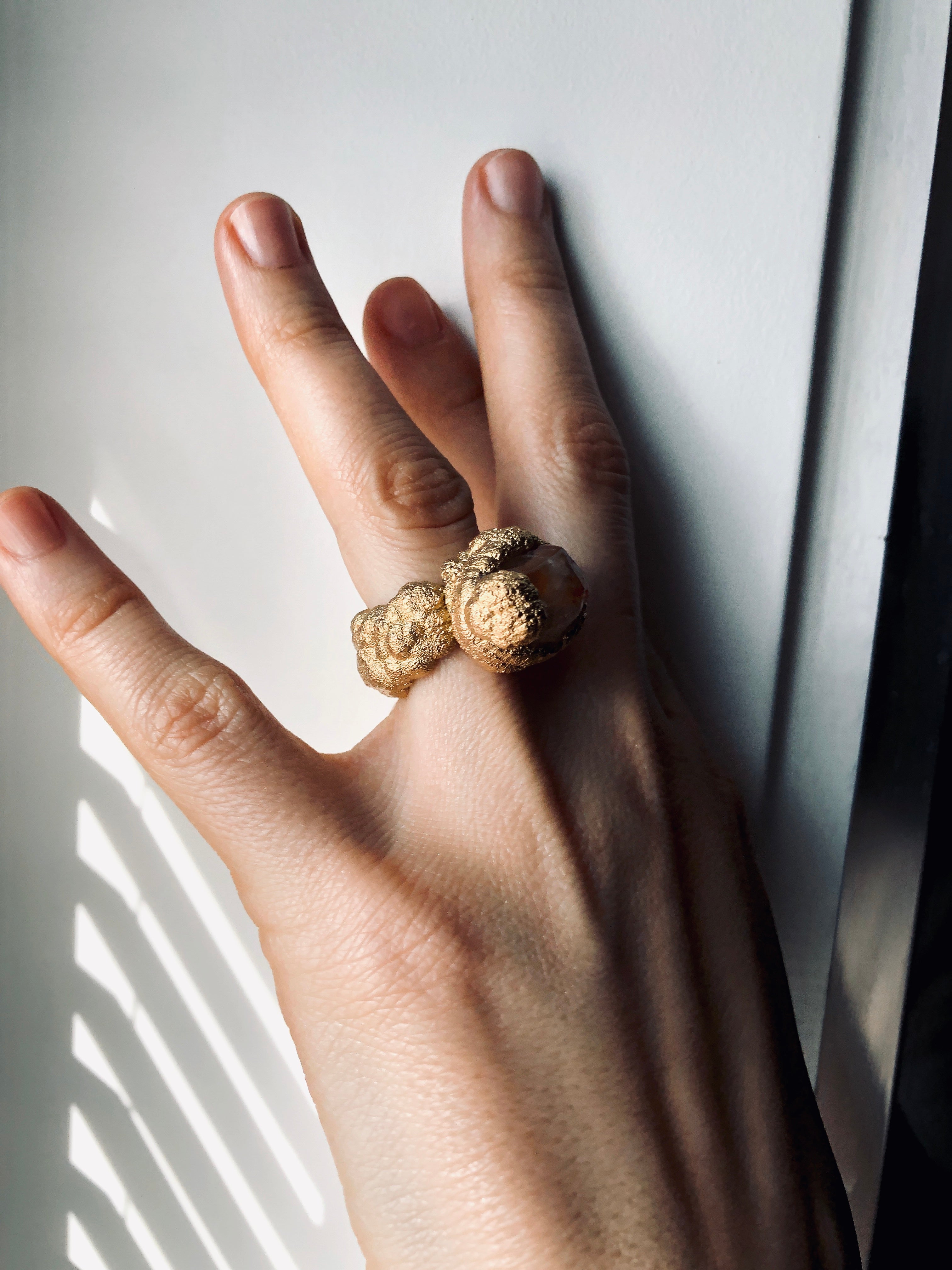 Ring VICTORIA