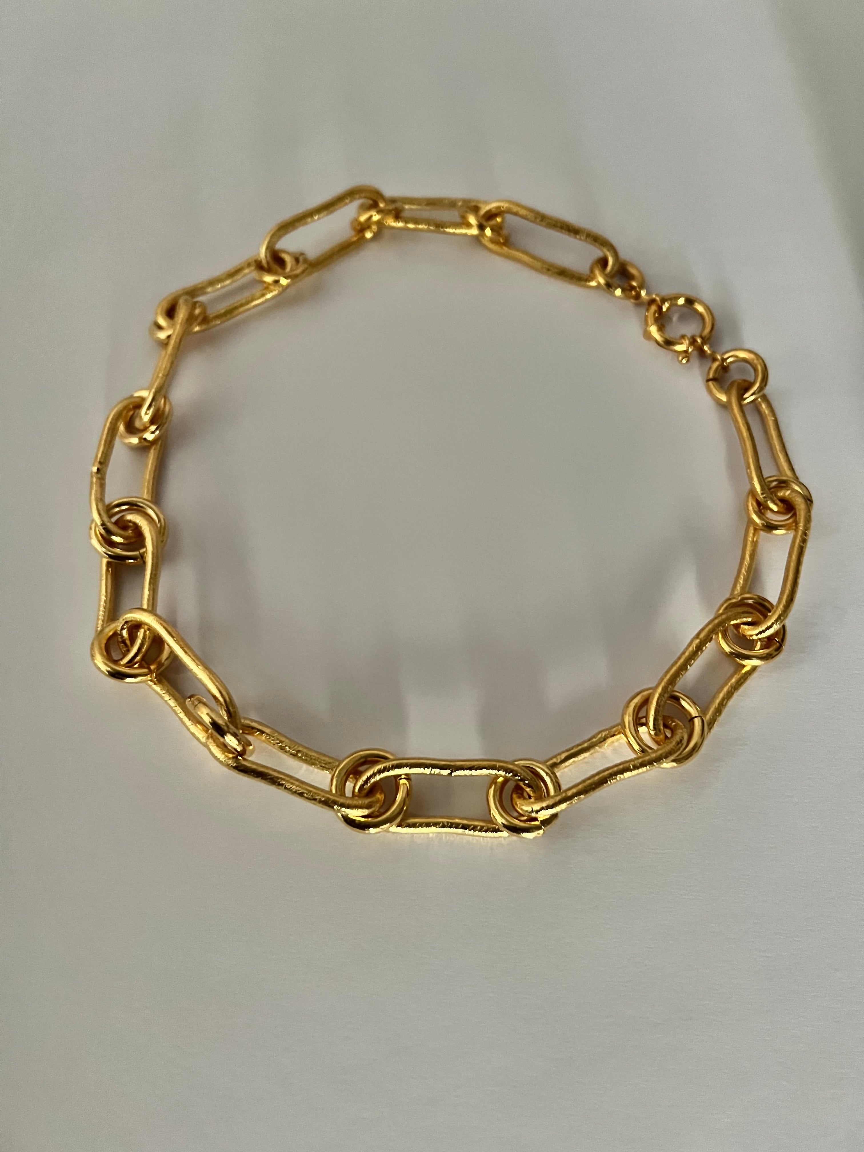 Bold Chain Necklace Breathe