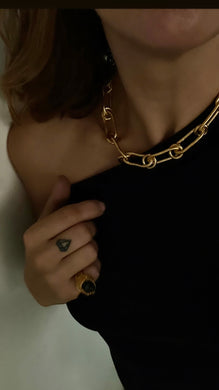 Bold Chain Necklace Breathe