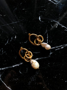 Earrings WITH PEARLS