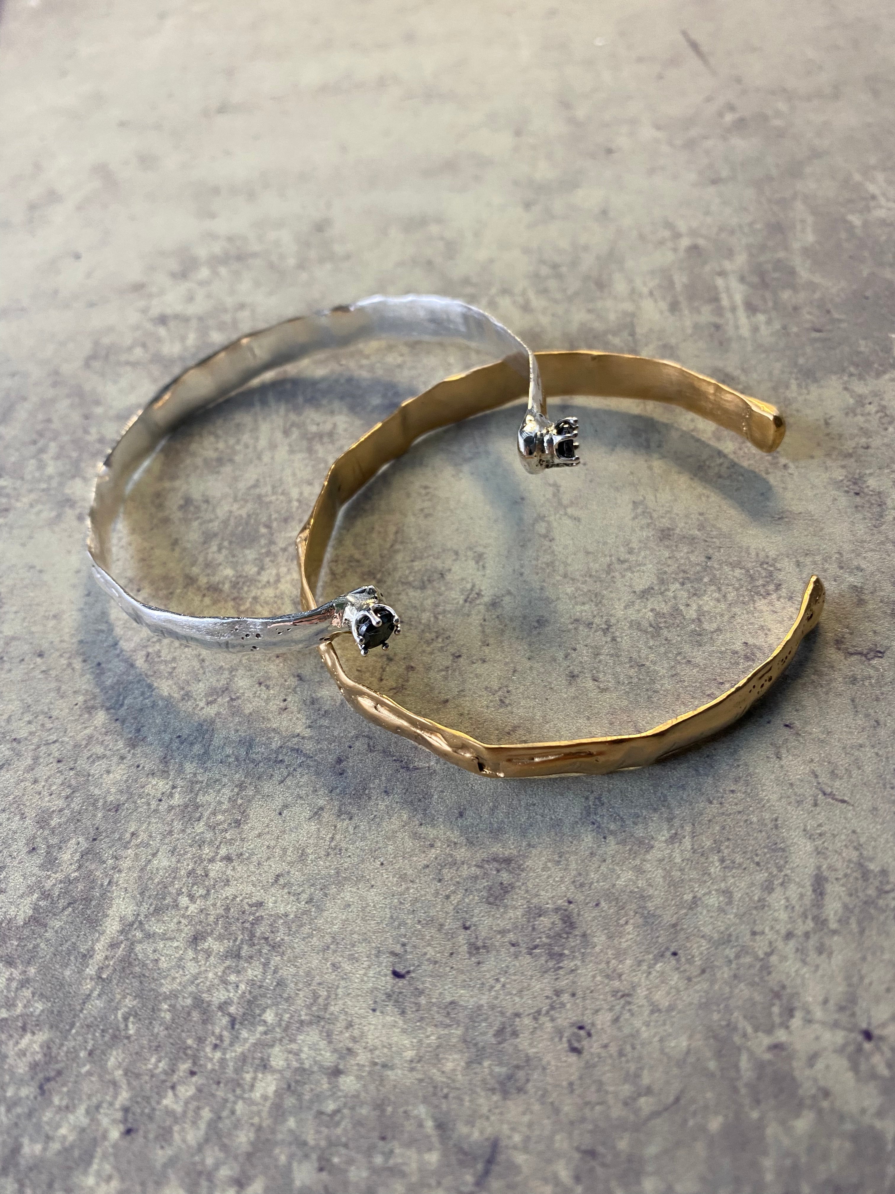 The Set of 2 Bracelets LOVING SMILE